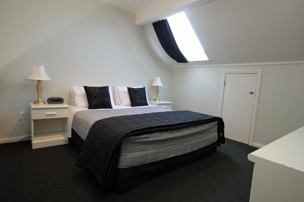Champers Motor Inn Lower Hutt Ngoại thất bức ảnh