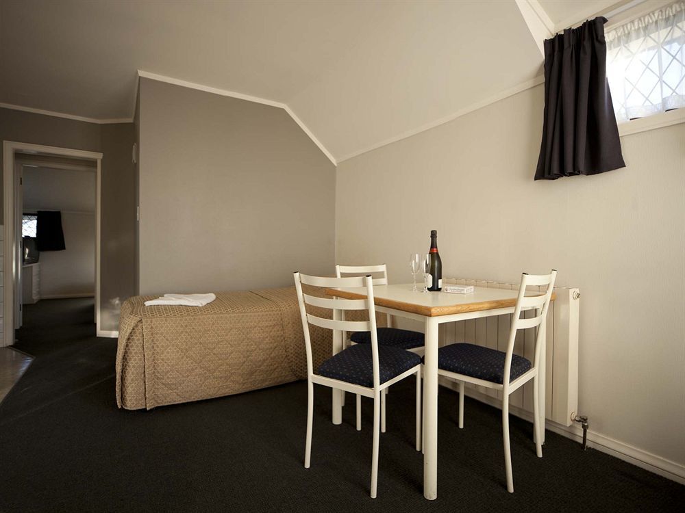Champers Motor Inn Lower Hutt Ngoại thất bức ảnh