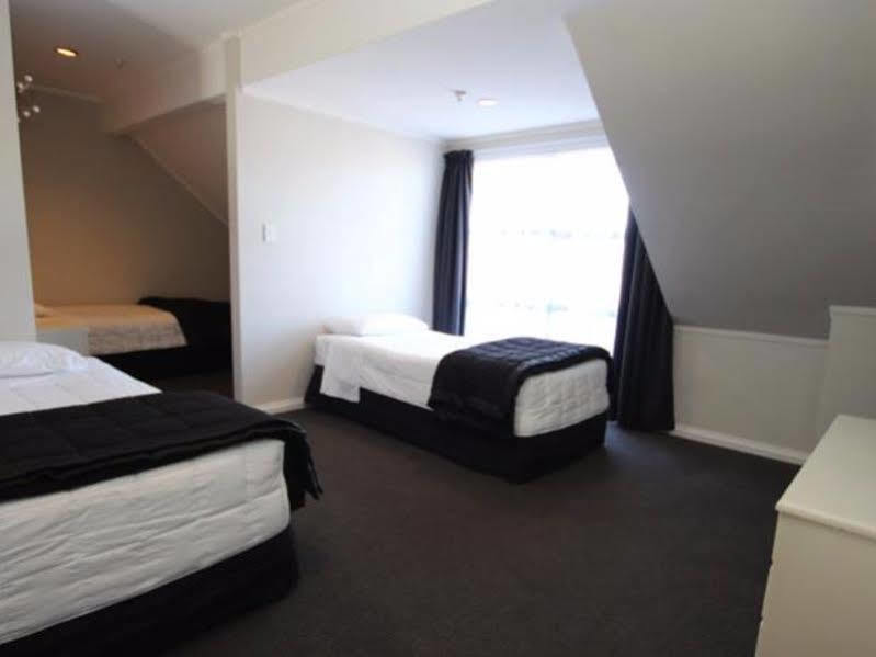 Champers Motor Inn Lower Hutt Ngoại thất bức ảnh